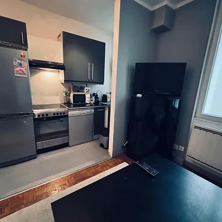 Appartement Apparemment Clichy Proche